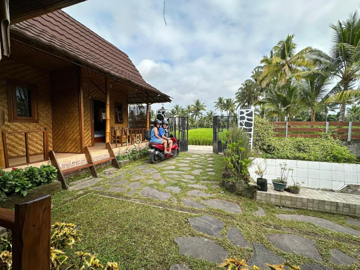 Mysha Guest House-Lombok เตเตบาตู ภายนอก รูปภาพ